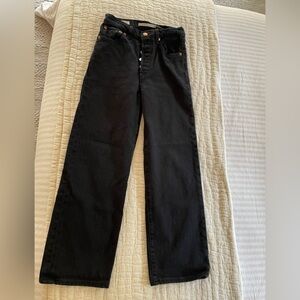 Levi’s Black Ribcage jeans size 25